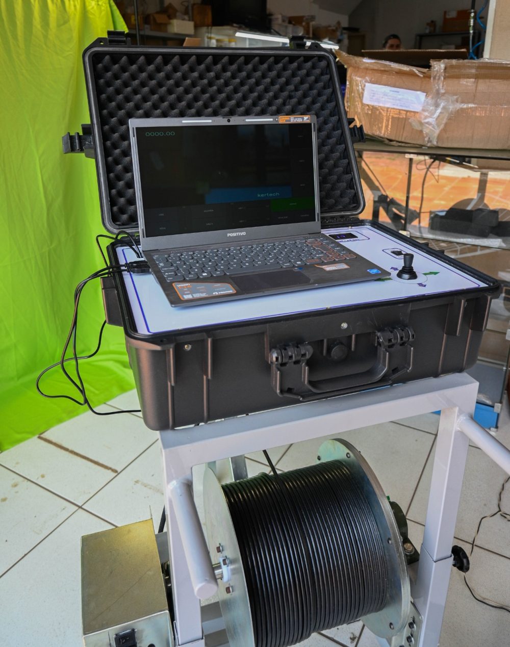 ELINE 300 Metros Digital com Notebook: Inspeção de Poços com Precisão e Tecnologia em Profundidades Extremas - Image 3